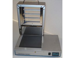 HP-155 | Kompaktní vyhřívaná deska k integrovaným regulátorem, plocha 155x155 mm, do 350 °C